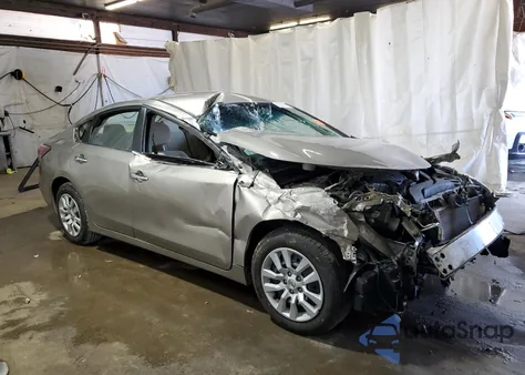 2015 Nissan Altima 2.5 from USA, damaged, VIN 1N4AL3AP7FN333984